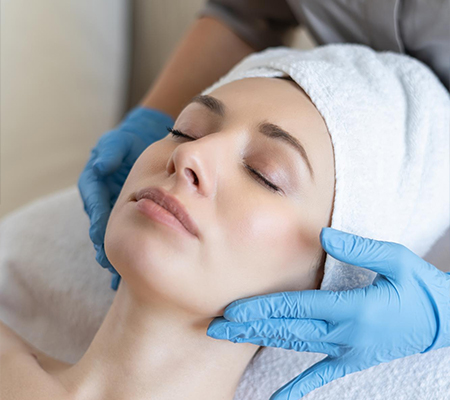 How Does HydraFacial Treatment Work?